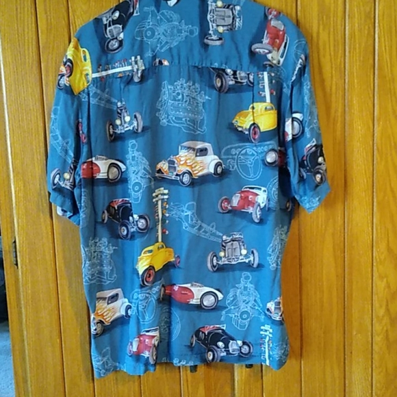 EUC Paradise Found Hawaiian Shirt, Size L - Picture 2 of 6